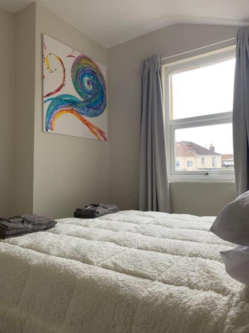 Central 2 Bed Flat. Free Parking Бристоль Экстерьер фото